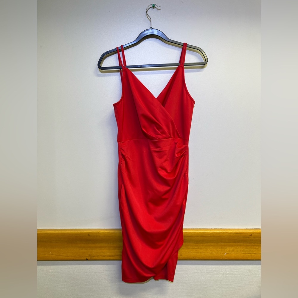 Dresses (size M) - Picture 3 of 9